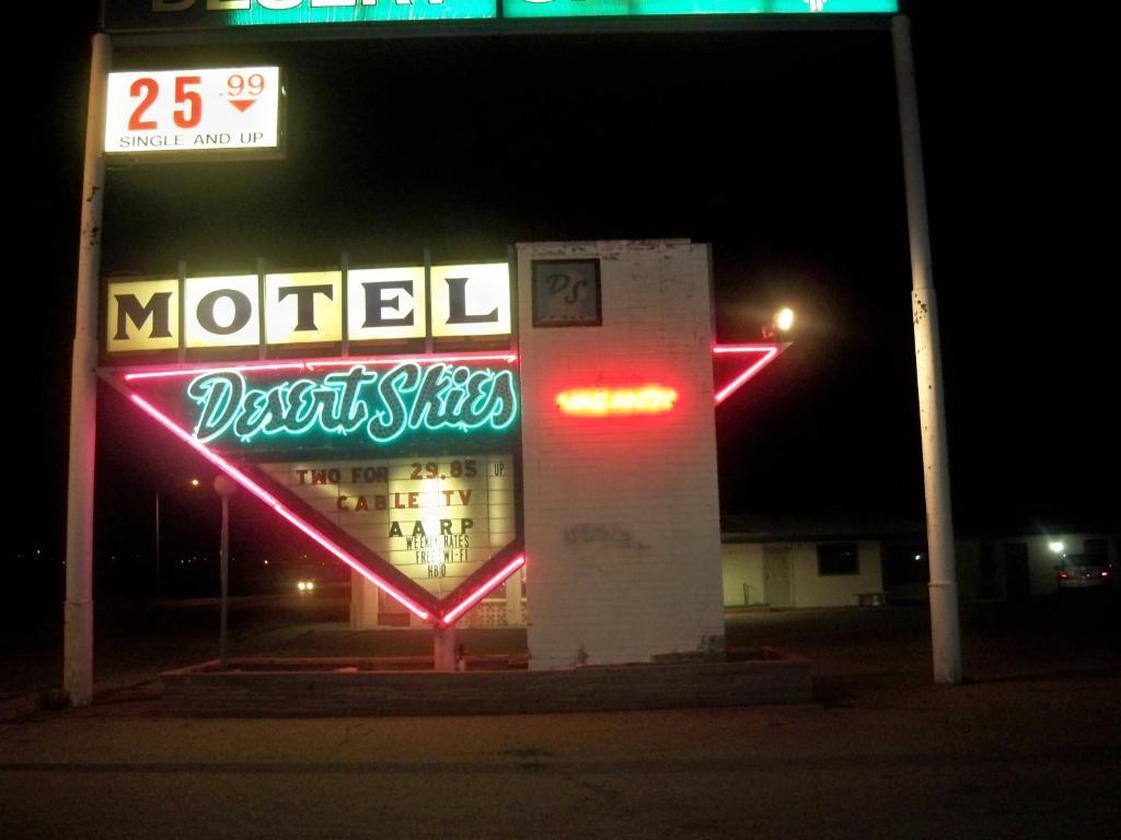 Desert Skies Motel 갤럽 외부 사진